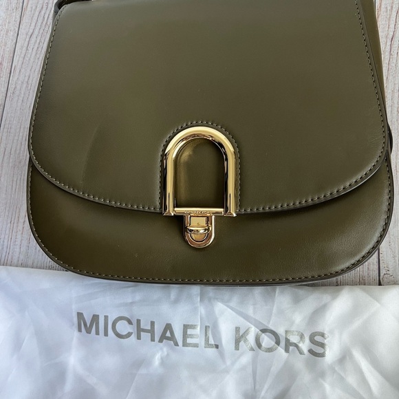 MICHAEL KORS Delfina Olive Green Saddlebag Crossbody. NWOT - Picture 10 of 10